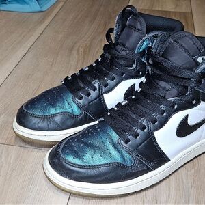 Jordan 1 chameleon Men's Black and Teal Sneakers